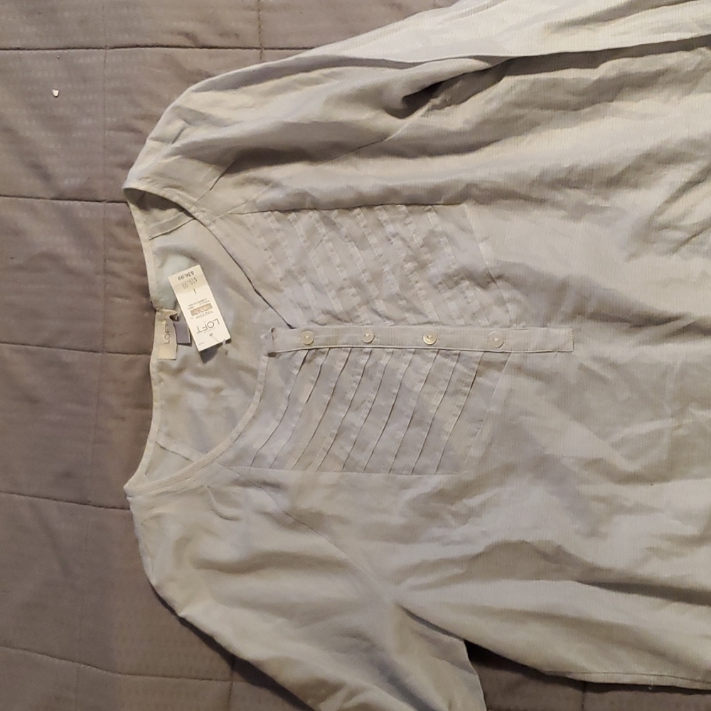 Loft long sleeve shirt